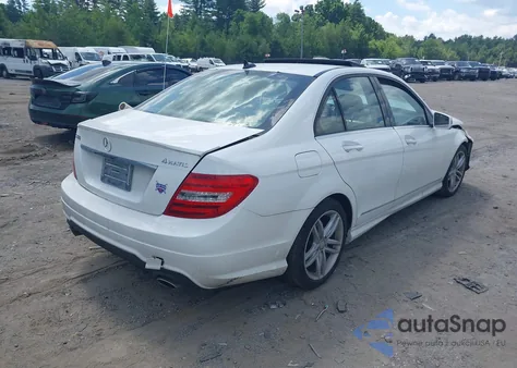 2013 Mercedes-Benz C 300 Luxury 4Matic/Sport 4Matic from USA, damaged, VIN WDDGF8AB7DR280115